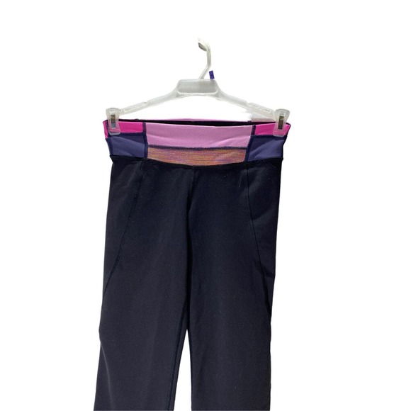 Lululemon Wunder Under Crop Leggings Size 2 Skinny Black Pink Striped Band - Picture 2 of 9